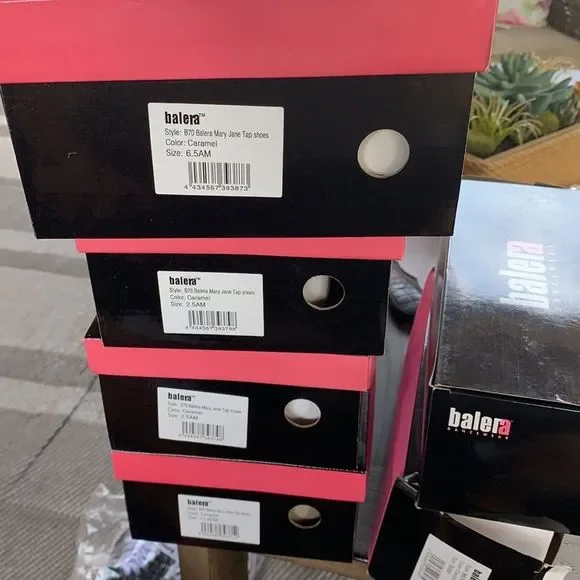 MARY JANE TAP SHOE - Picture 5 of 5